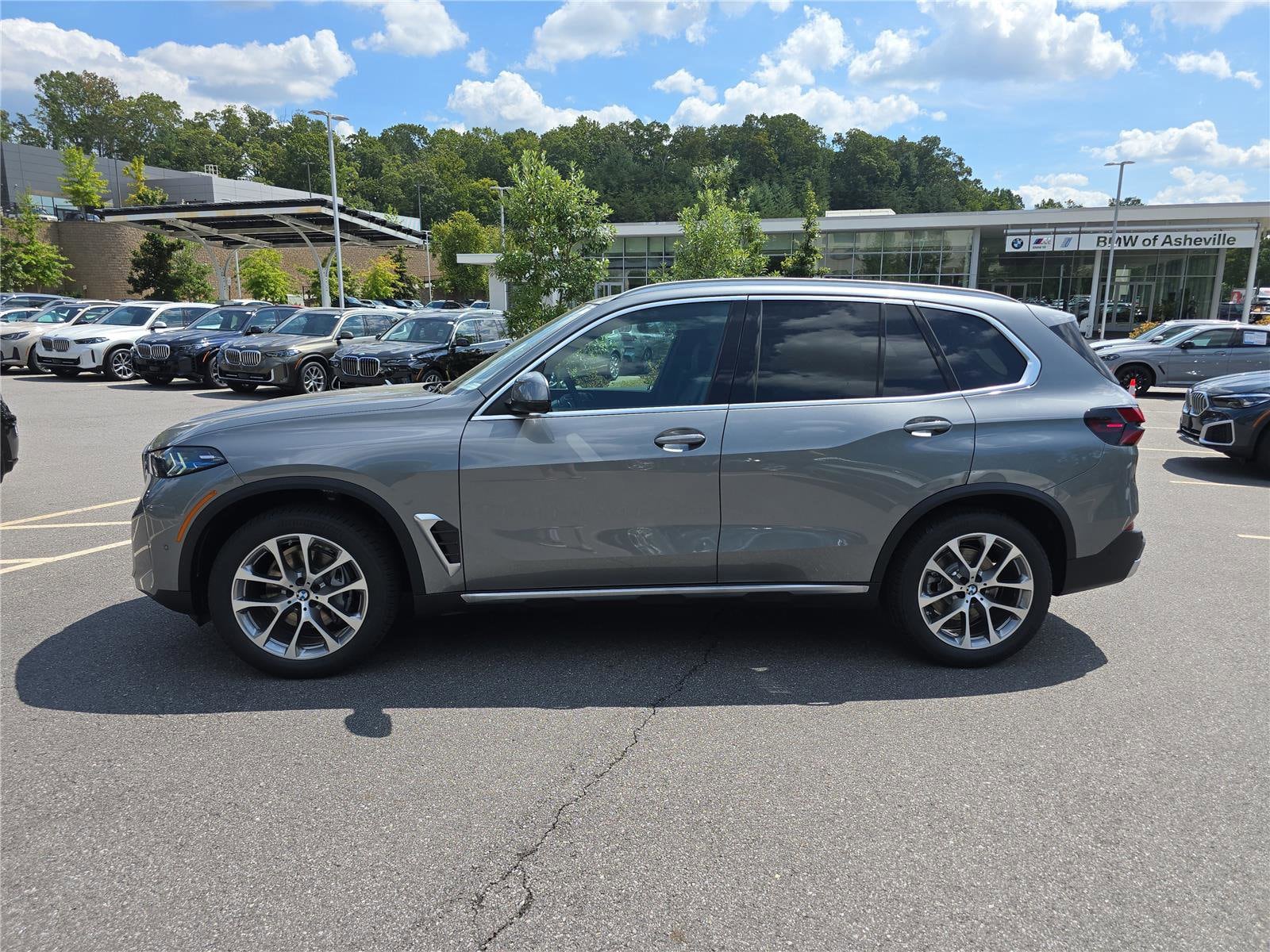 2026 BMW X5 40i - Photo 8