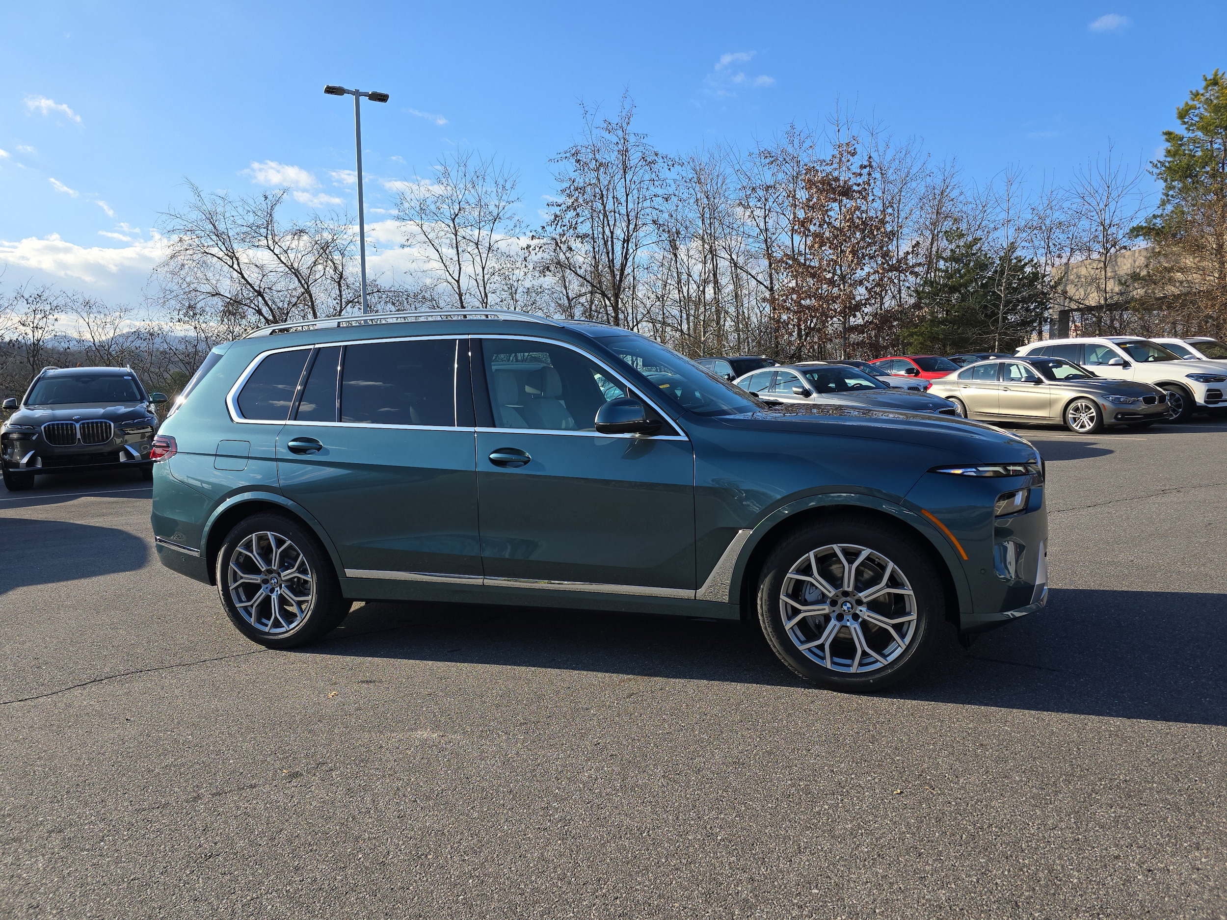 2026 BMW X7 40i's photo