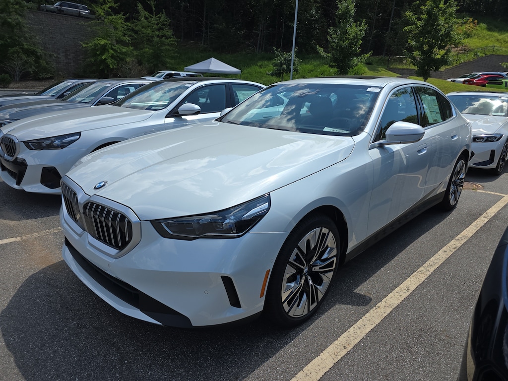 New 2027 BMW 530i Sedan