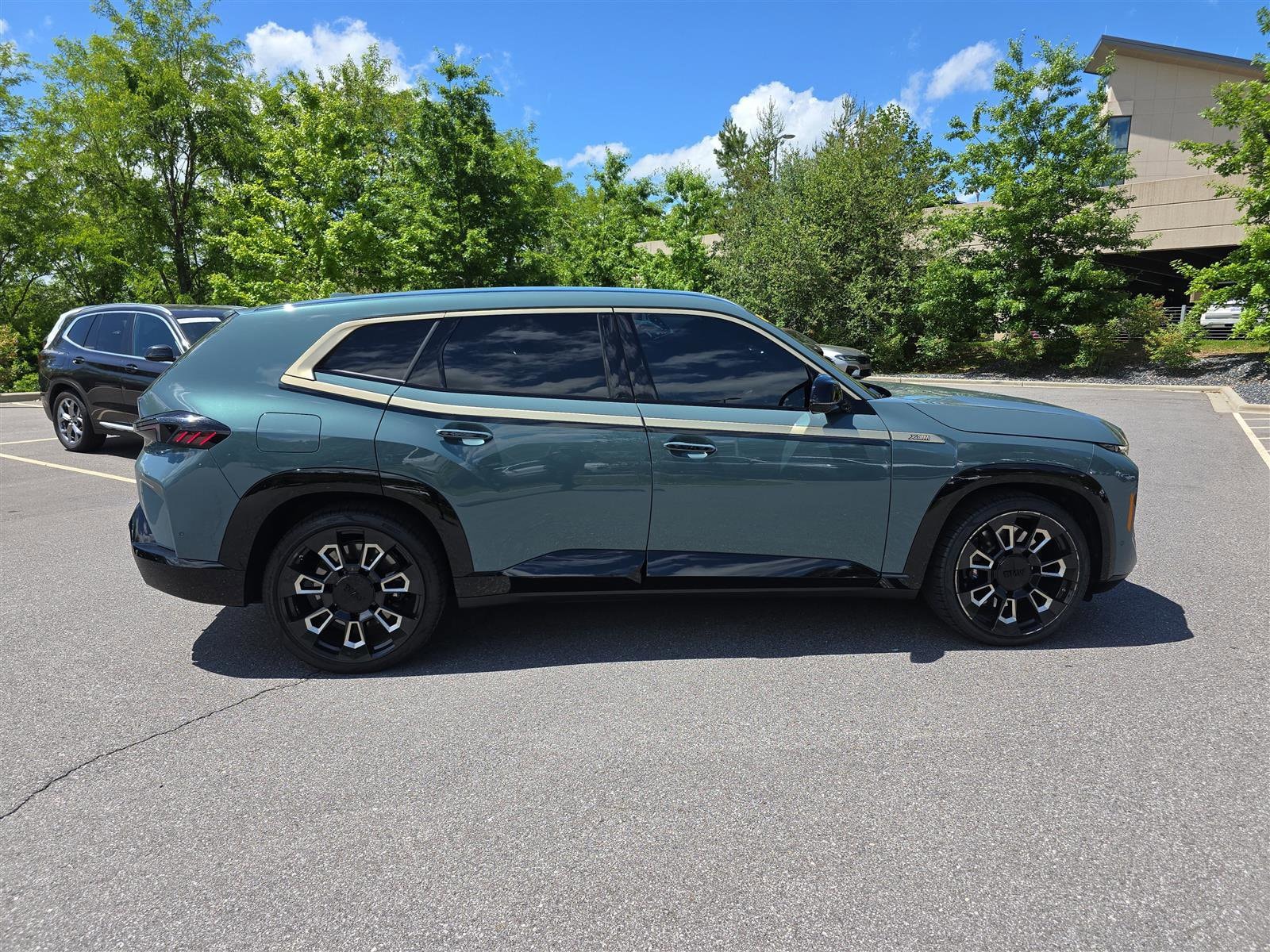Used 2023 BMW XM Base with VIN 5YM23CS00P9R61676 for sale in Arden, NC