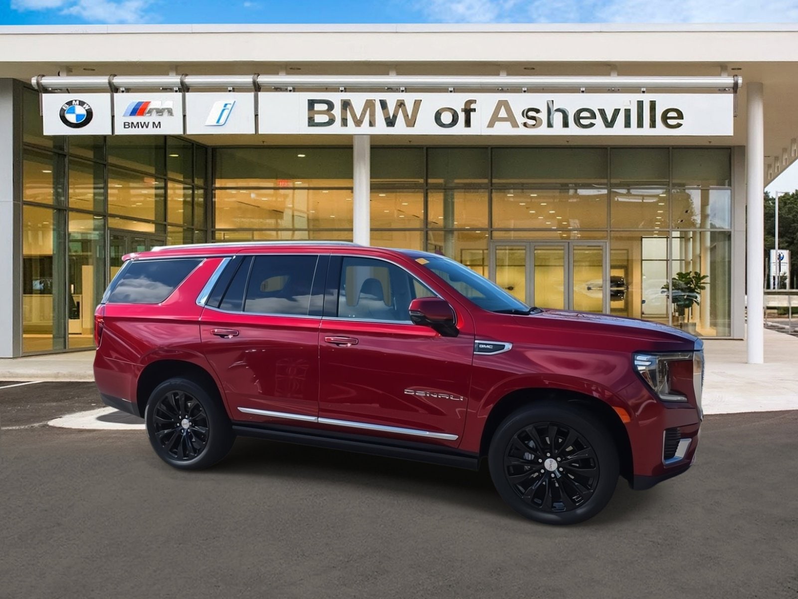 2021 GMC Yukon Denali's photo
