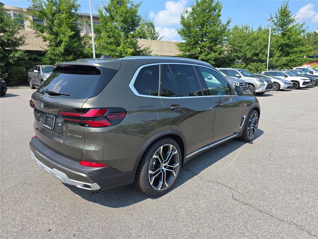 New 2026 BMW X5 PHEV SUV