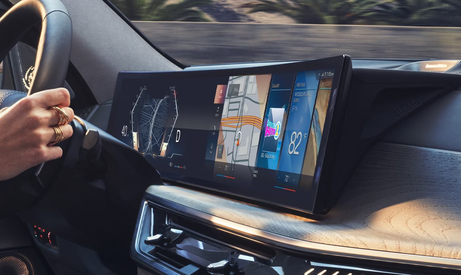 2024 BMW x7 iDrive 9 view