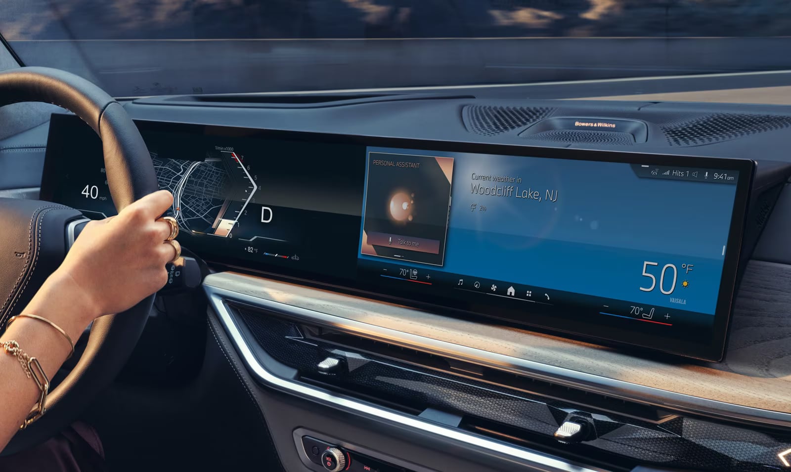 2025-bmw-x7-int-dash-tech-widescreen.png