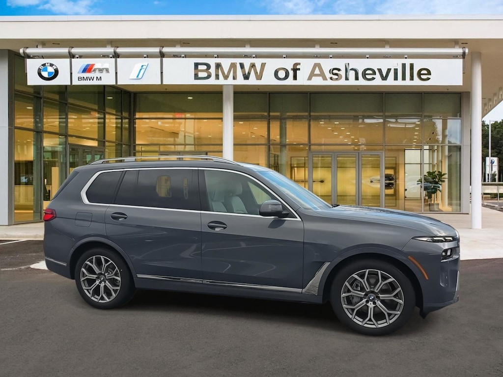 New 2026 BMW X7 SUV