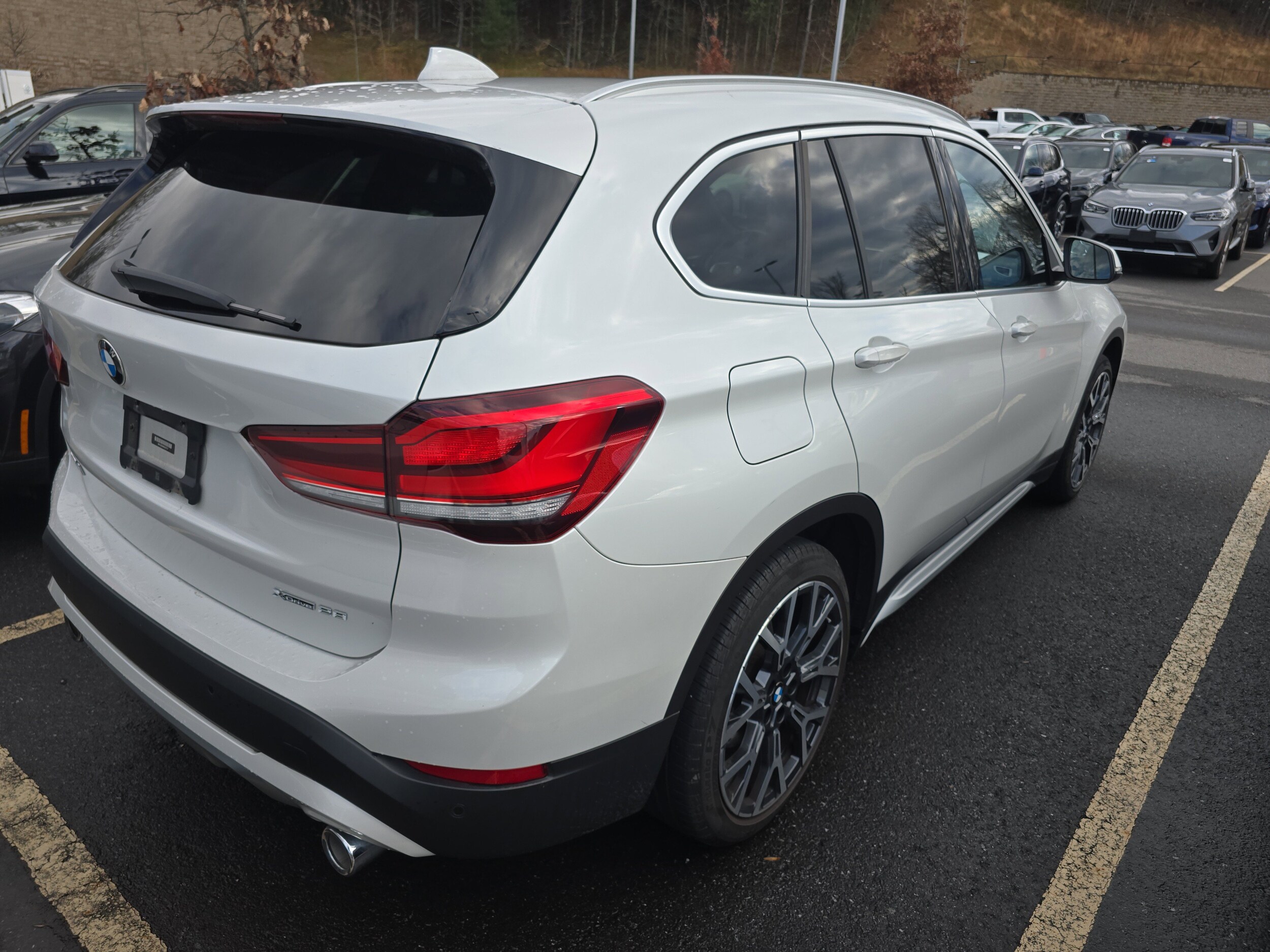 2022 Bmw X1 XDrive28i photo 2