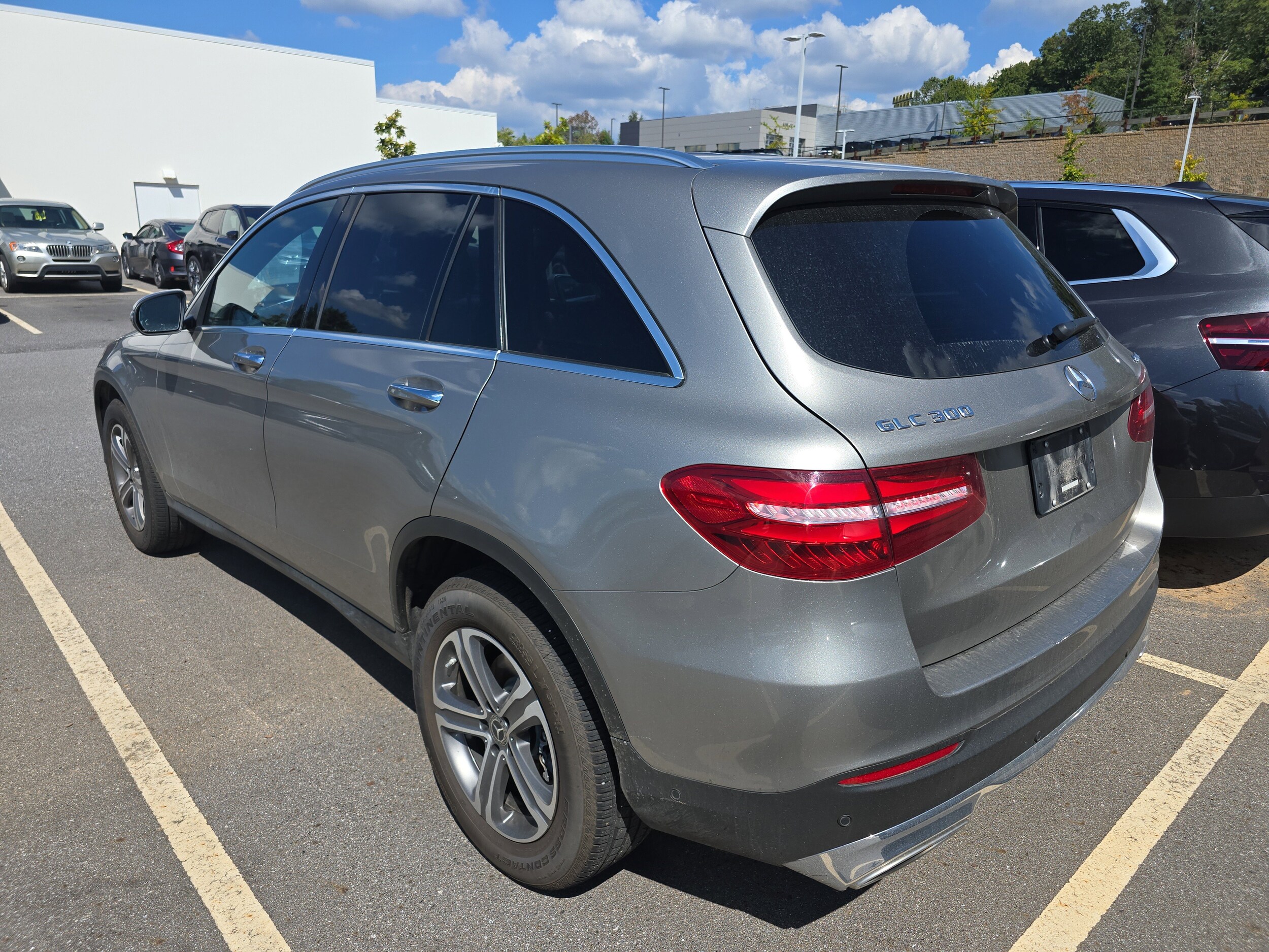 2019 Mercedes Benz GLC 300 photo 3