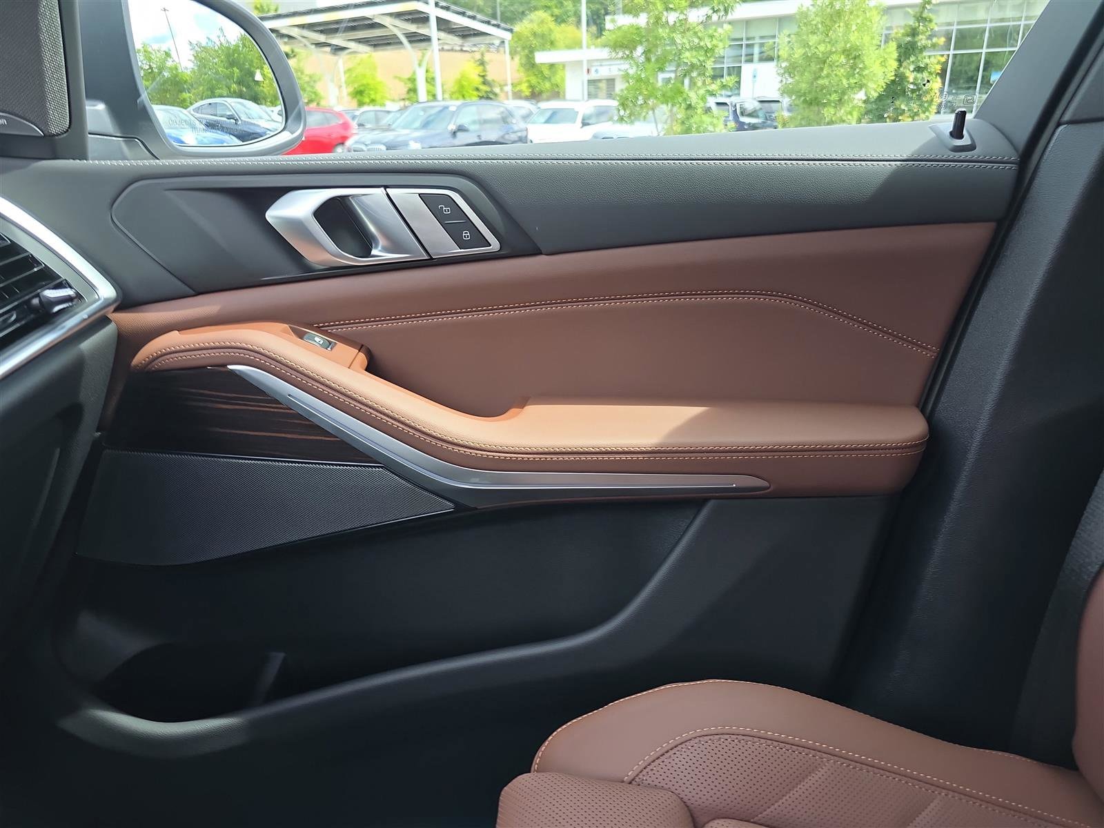 2026 BMW X5 50e - Photo 26