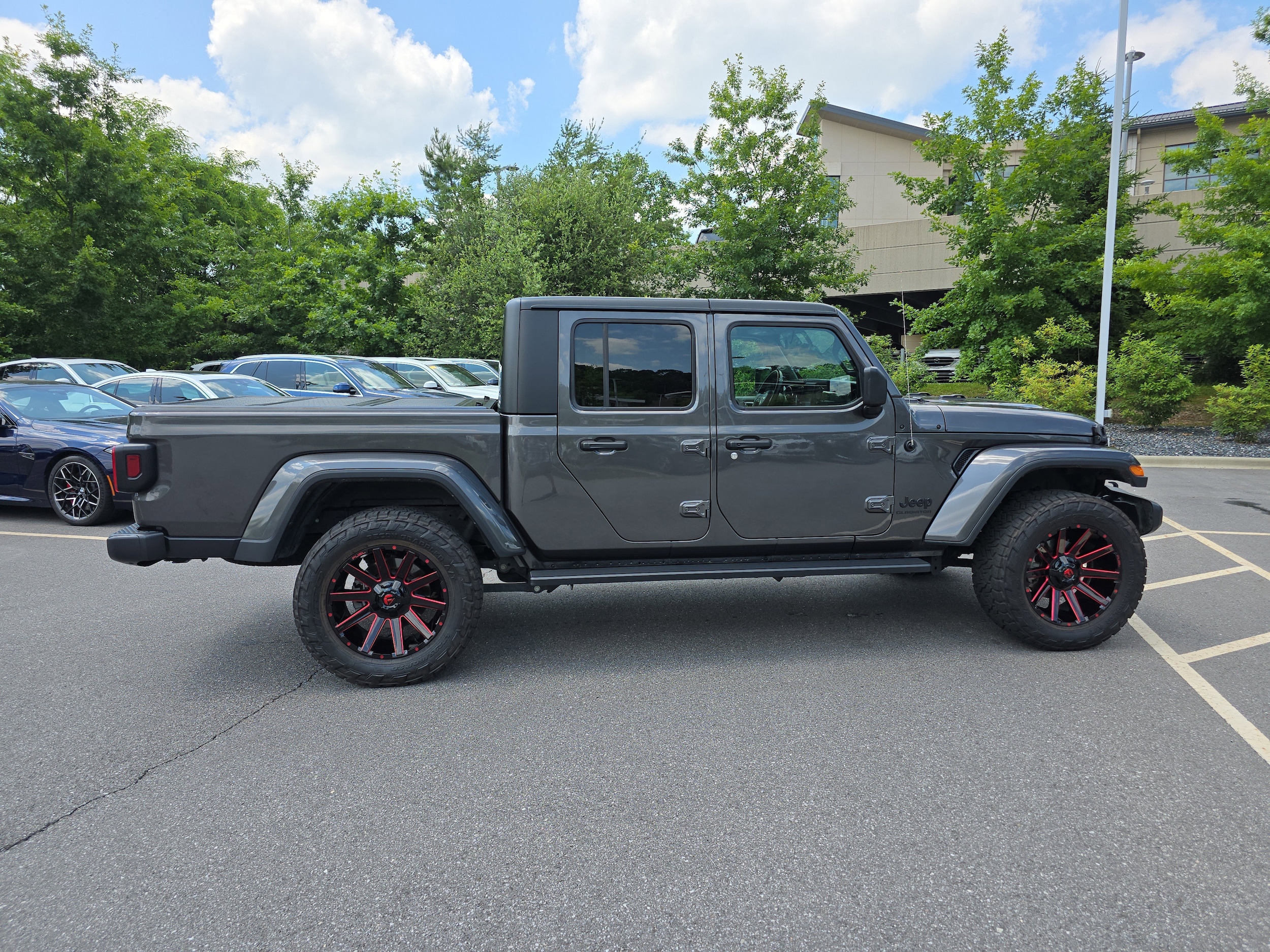 Used 2022 Jeep Gladiator California Edition with VIN 1C6HJTAG7NL179230 for sale in Arden, NC