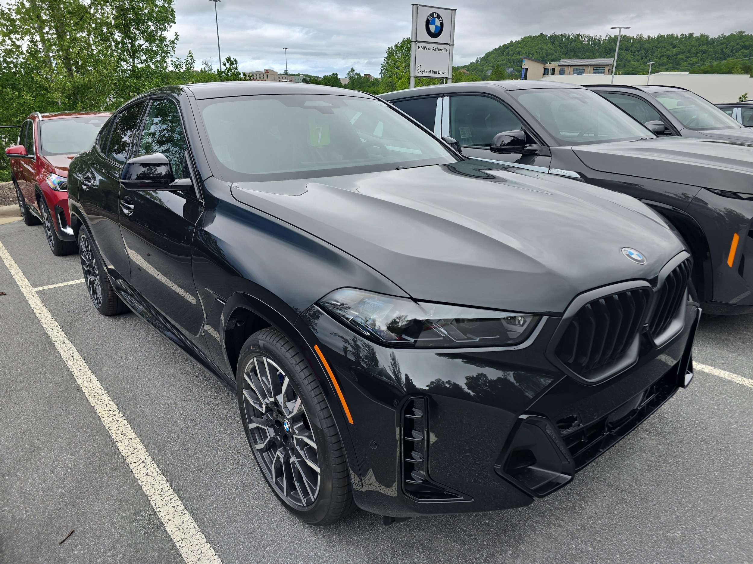2027 BMW X6 xDrive40i's photo