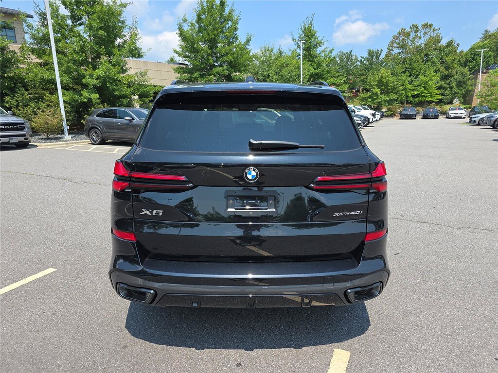 New 2026 BMW X5 SUV