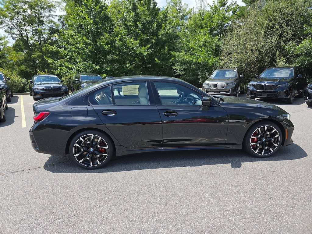 New 2026 BMW 330i Sedan