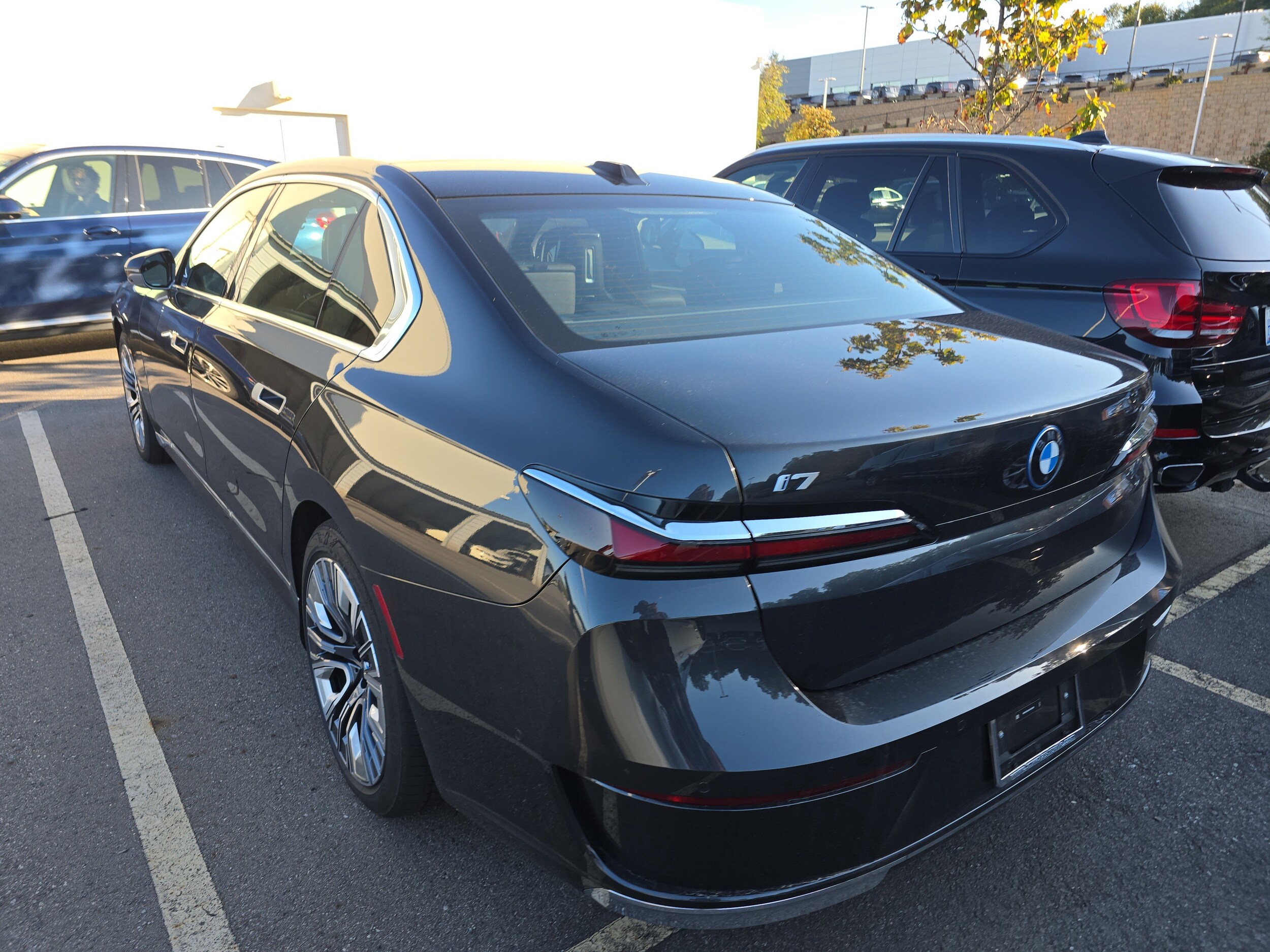 2025 Bmw i7 xDrive60 photo 2