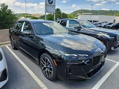 2026 BMW 740i Sedan