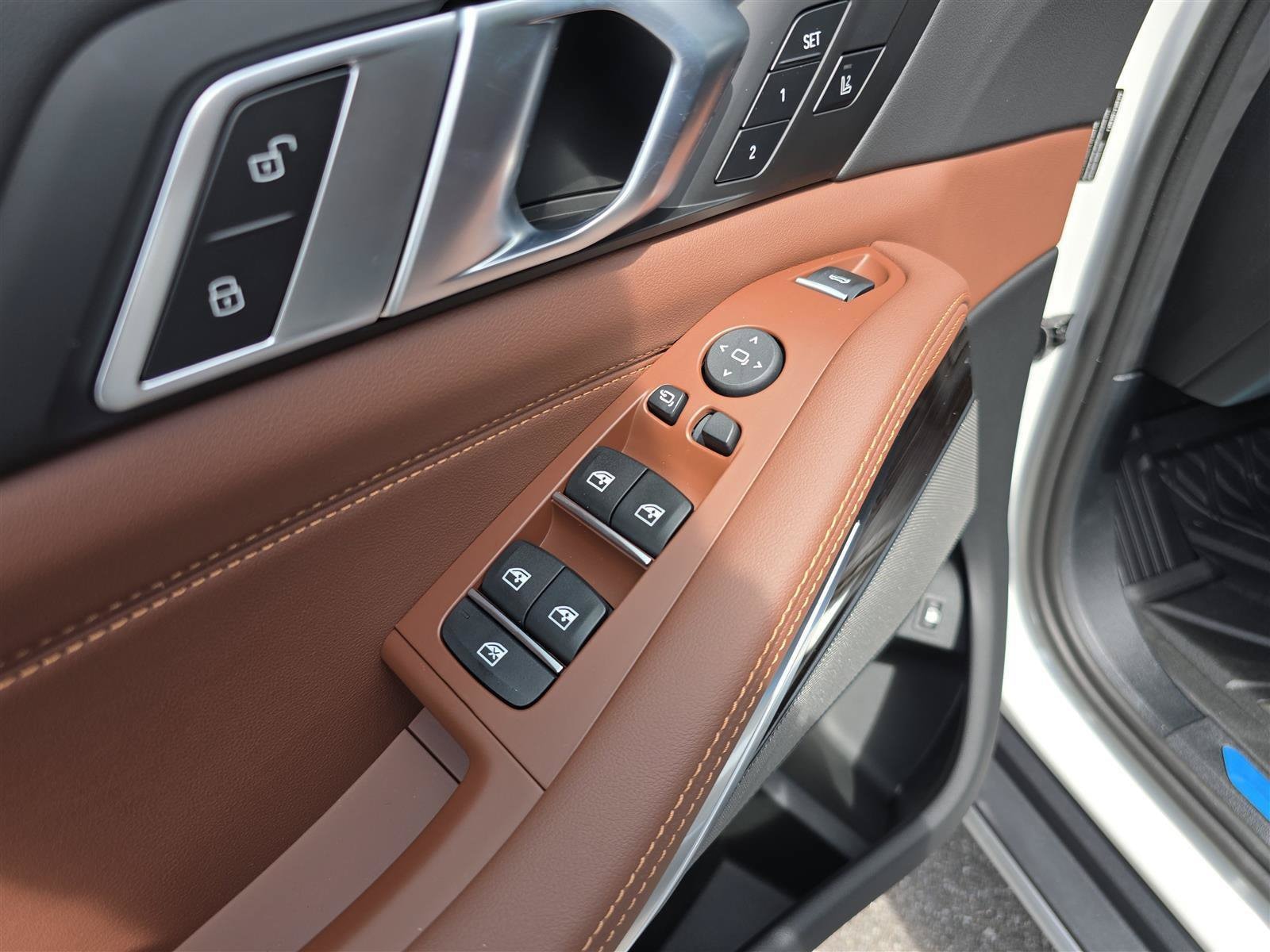 2026 BMW X5 50e - Photo 22