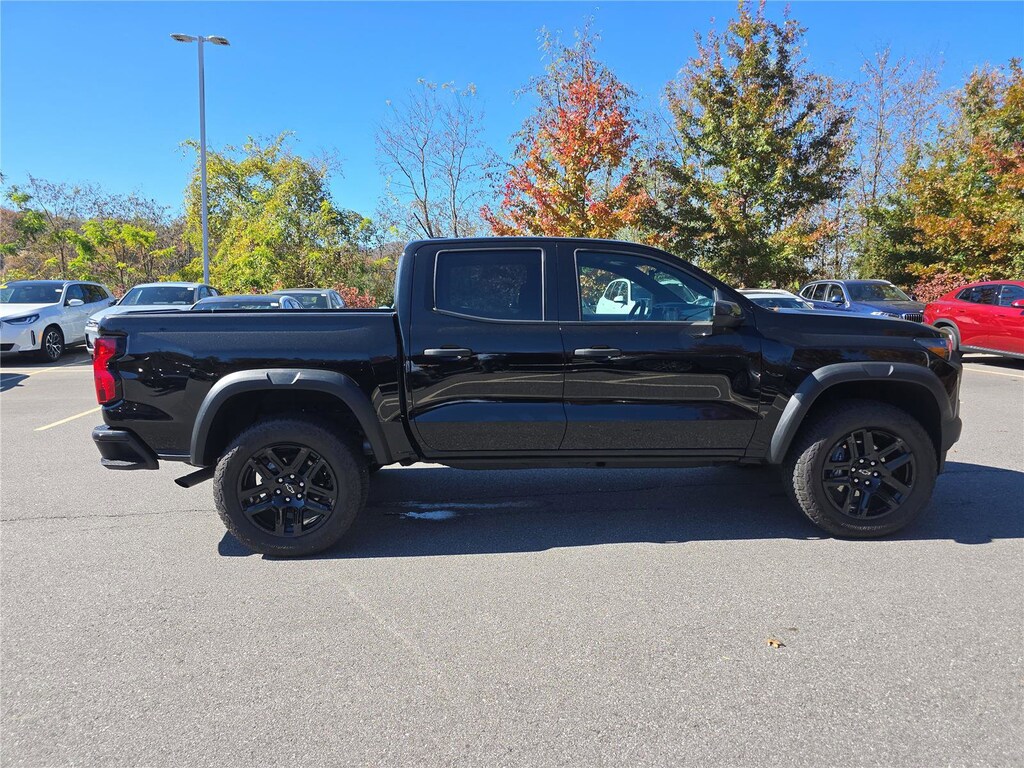 Used 2025 Chevrolet Colorado Trail Boss Truck