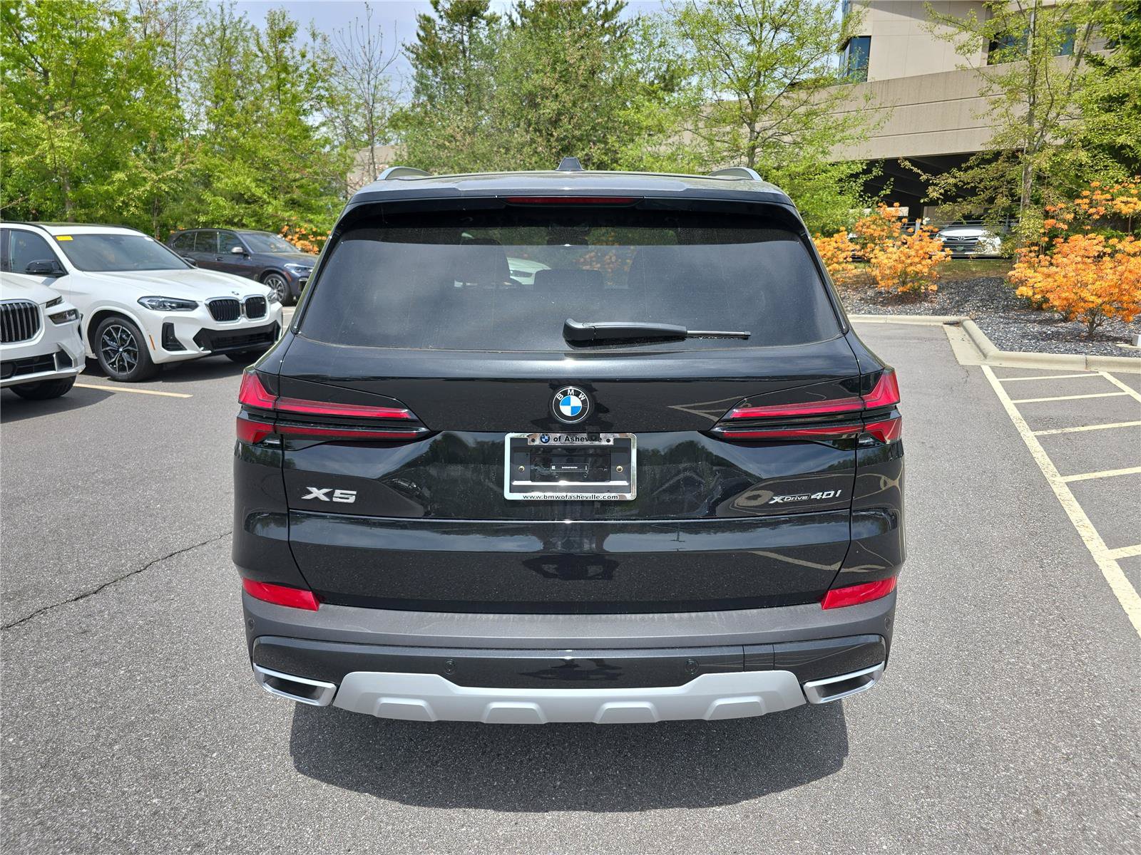 New 2026 BMW X5 xDrive40i xDrive40i Sports Activity Vehicle