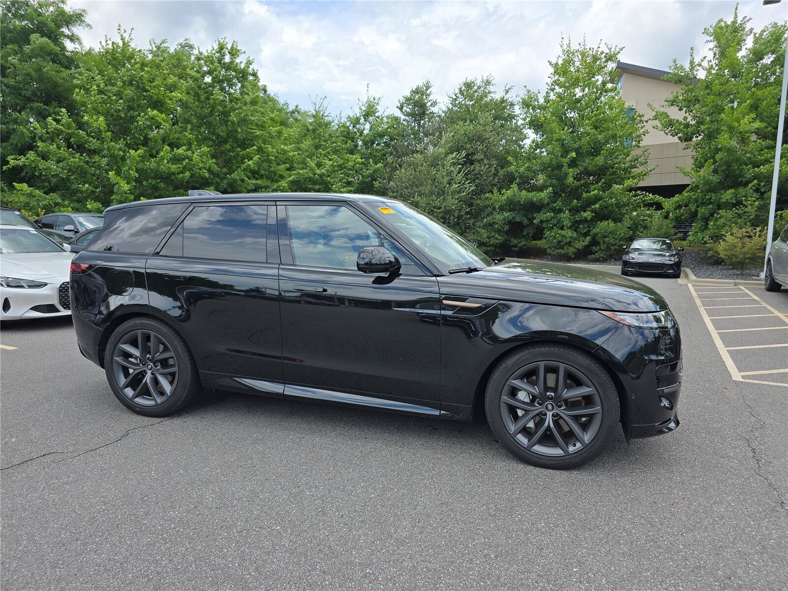 Santorini Black Metallic 2025 Land Rover Range Rover Sport SUV / Crossover All-Wheel Drive 8-Speed Automatic