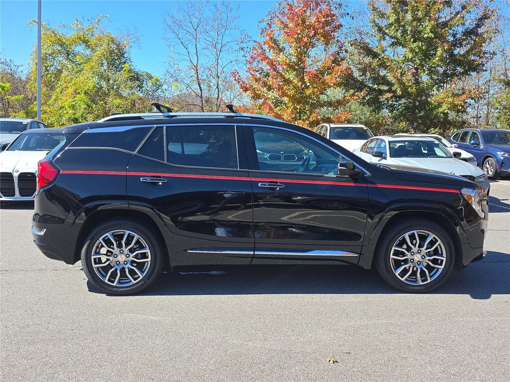 Used 2022 GMC Terrain Denali SUV