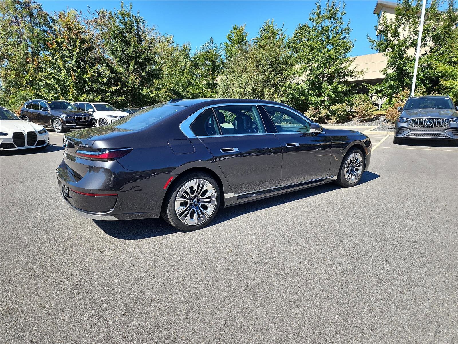 2025 Bmw i7 xDrive60 photo 3