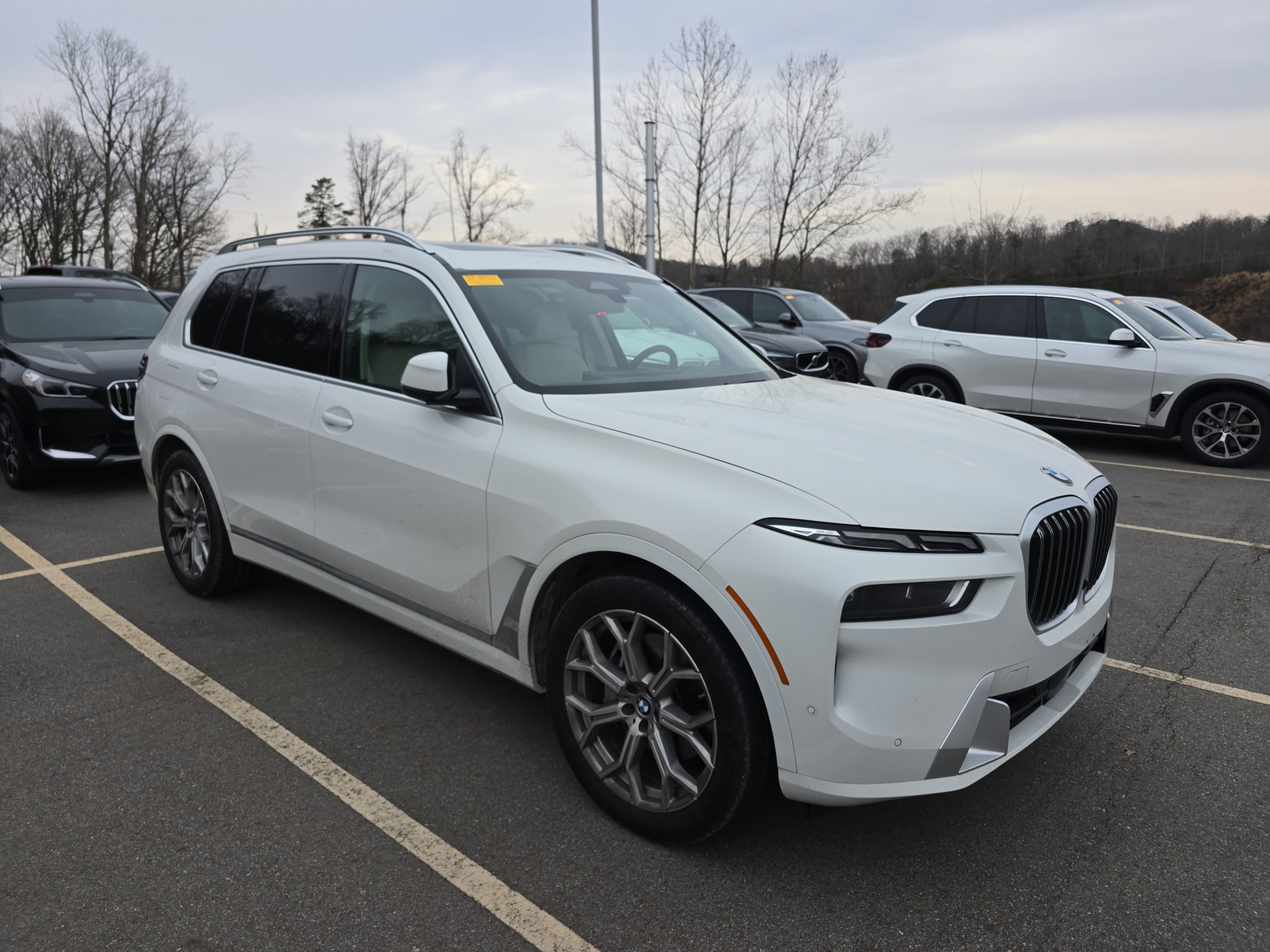 2025 BMW X7 xDrive40i AWD