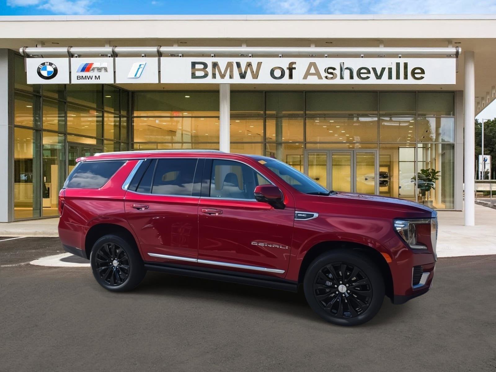 2021 GMC Yukon Denali's photo