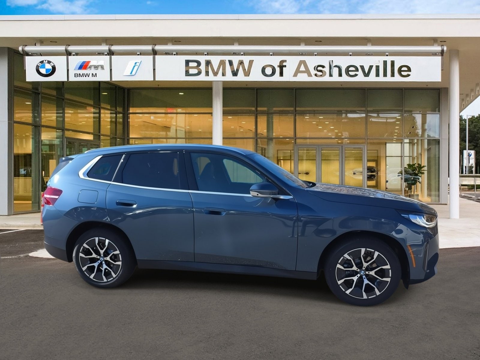 2026 BMW X3 30's photo