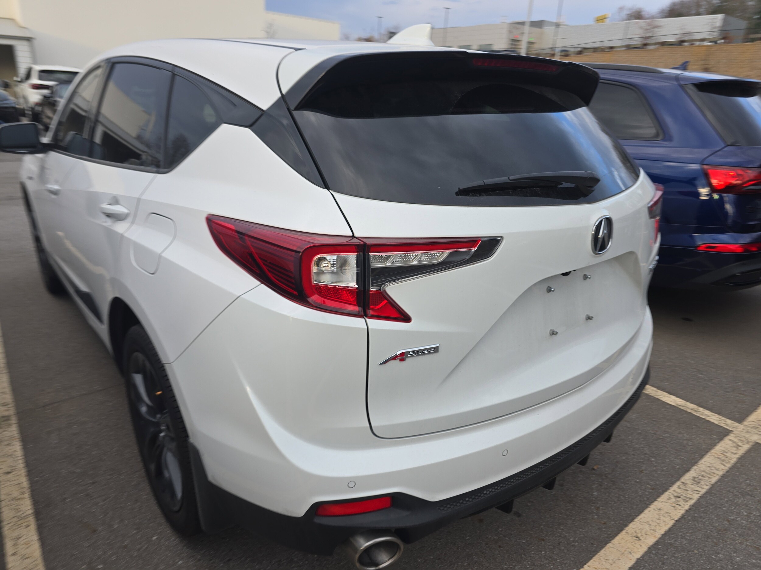 2023 Acura RDX A-Spec photo 2