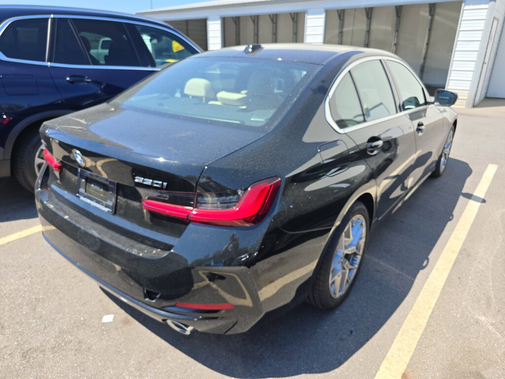 New 2026 BMW 330i Sedan
