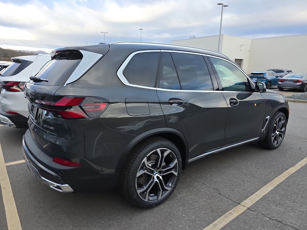 New 2026 BMW X5 SUV