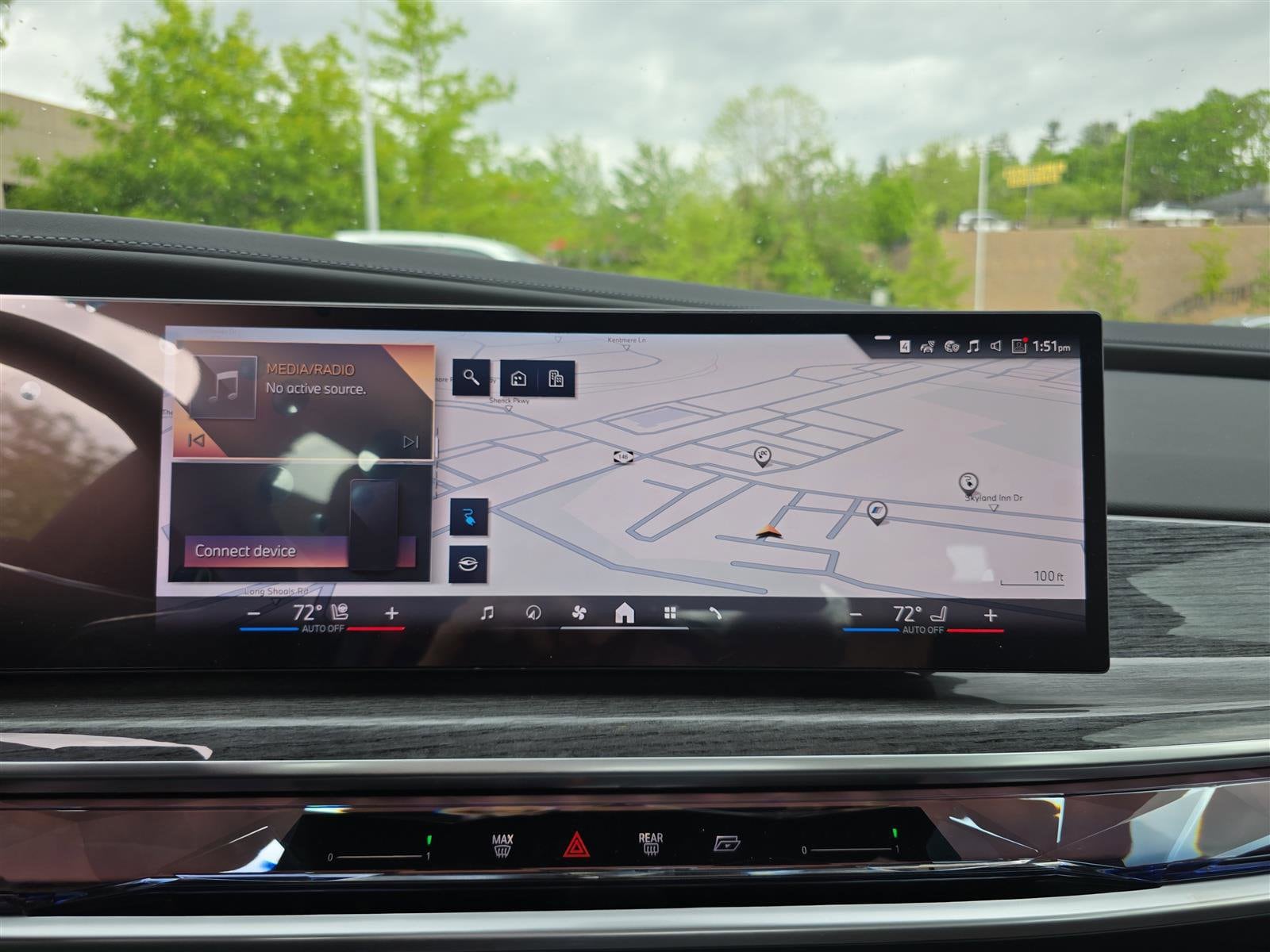 2025 BMW i7 50 - Photo 29