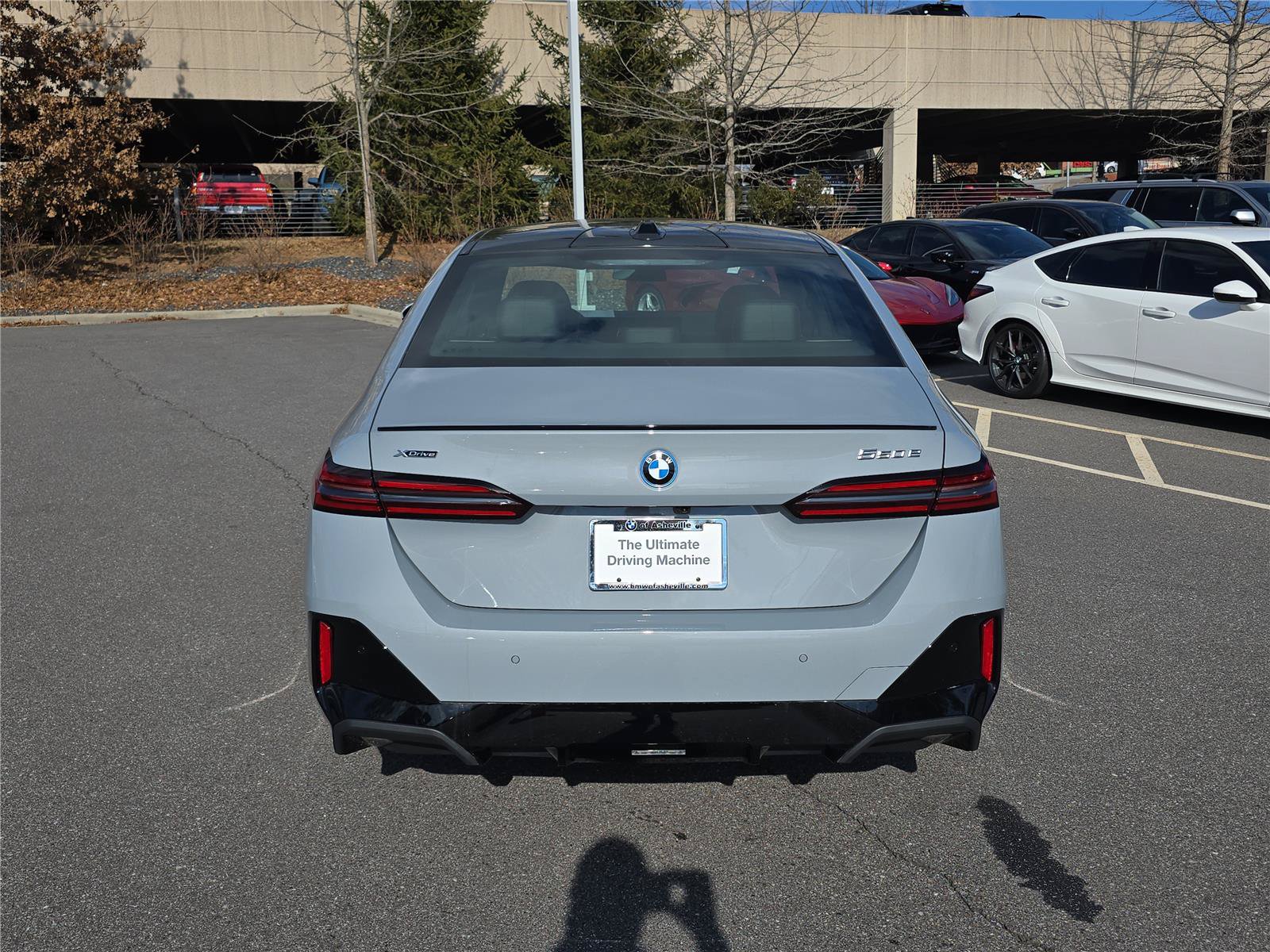 New 2026 BMW 5 Series 550e xDrive Sedan