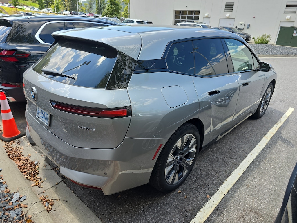 New 2026 BMW iX SUV