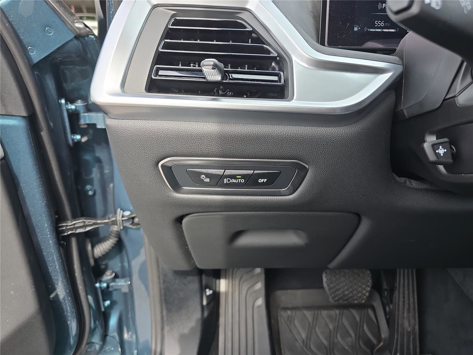 2026 BMW X7 40i - Photo 34