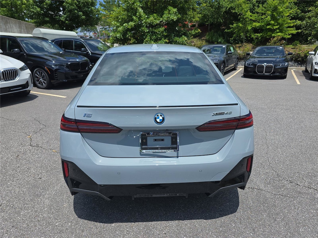 New 2027 BMW i5 Sedan