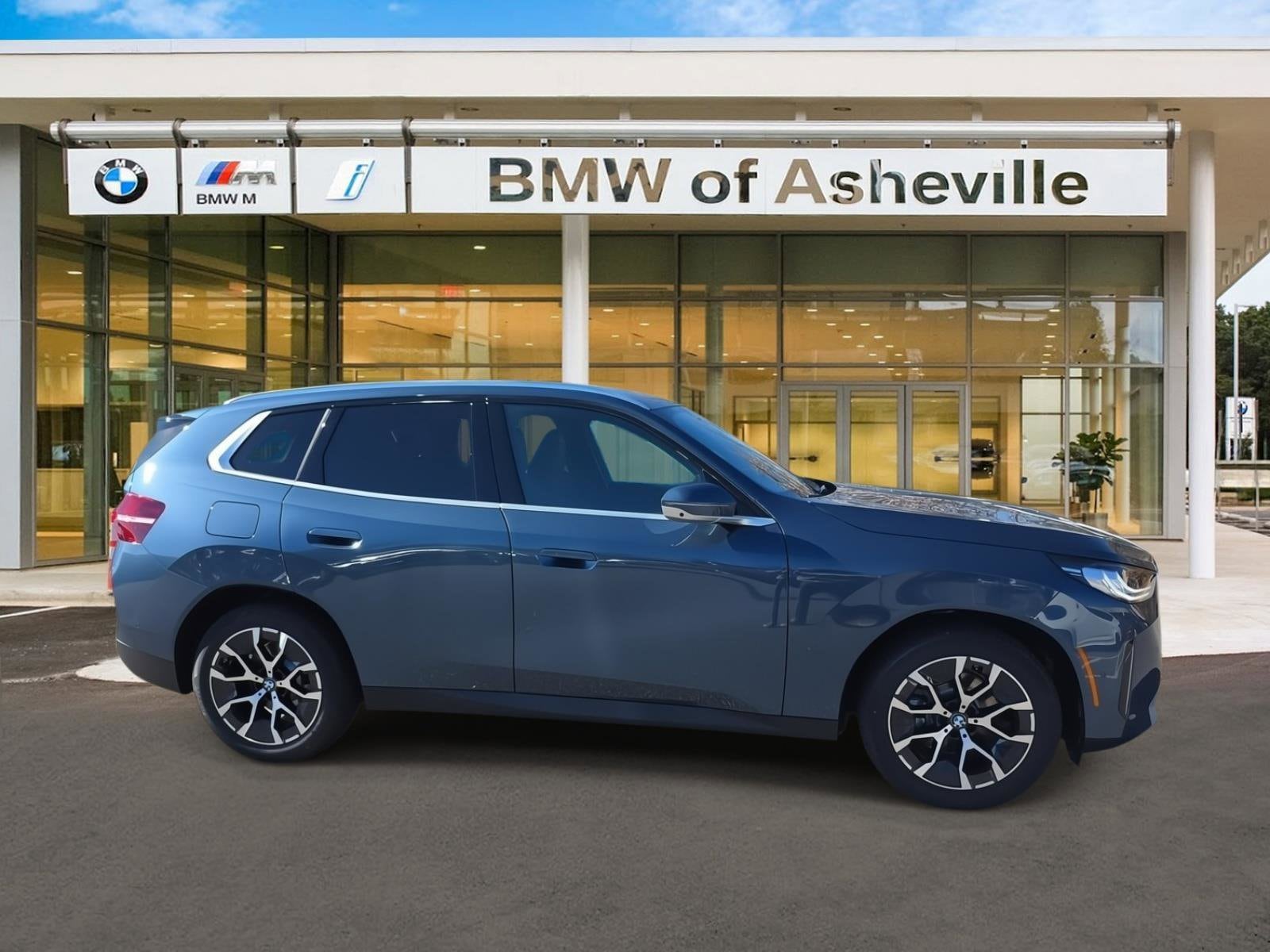 2026 BMW X3 30's photo