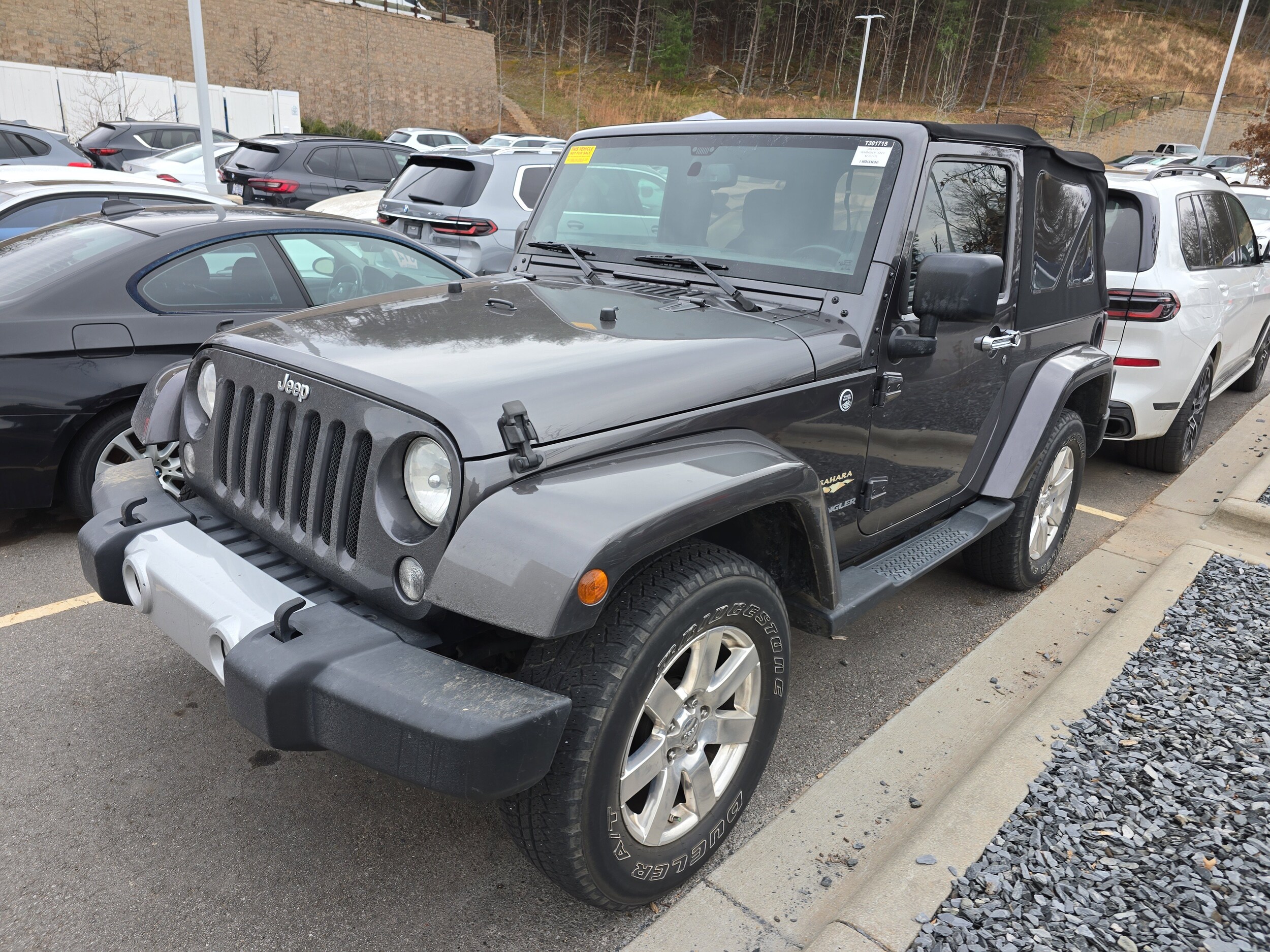 2014 Jeep Wrangler Sahara photo 4