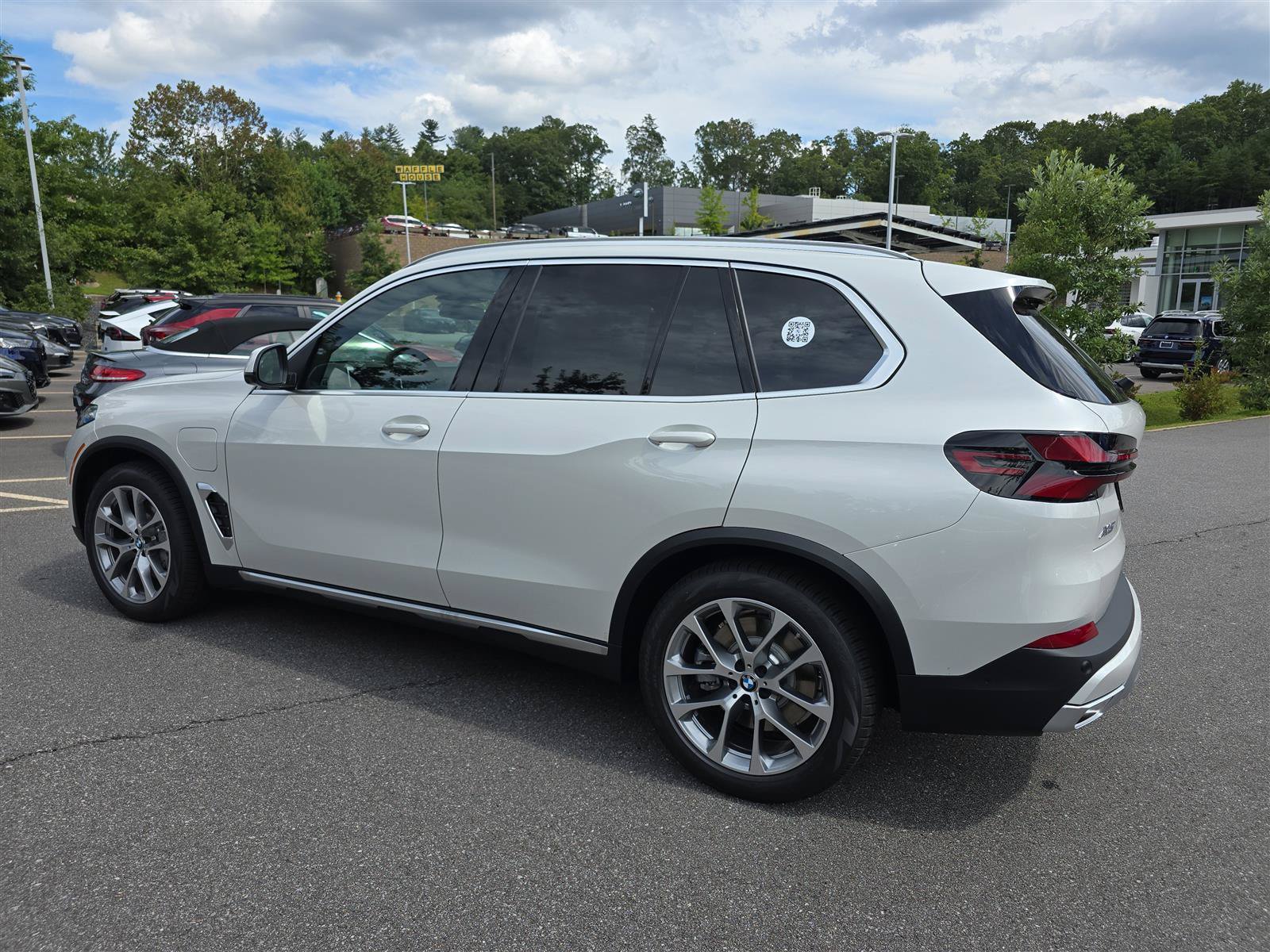 2026 BMW X5 50e - Photo 6