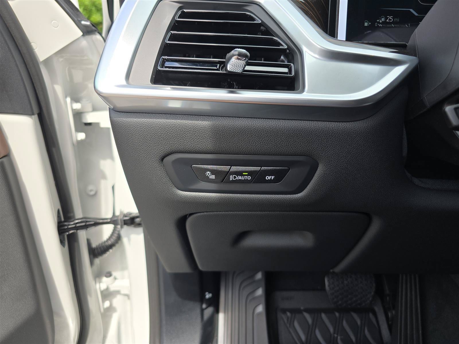 2026 BMW X5 50e - Photo 37