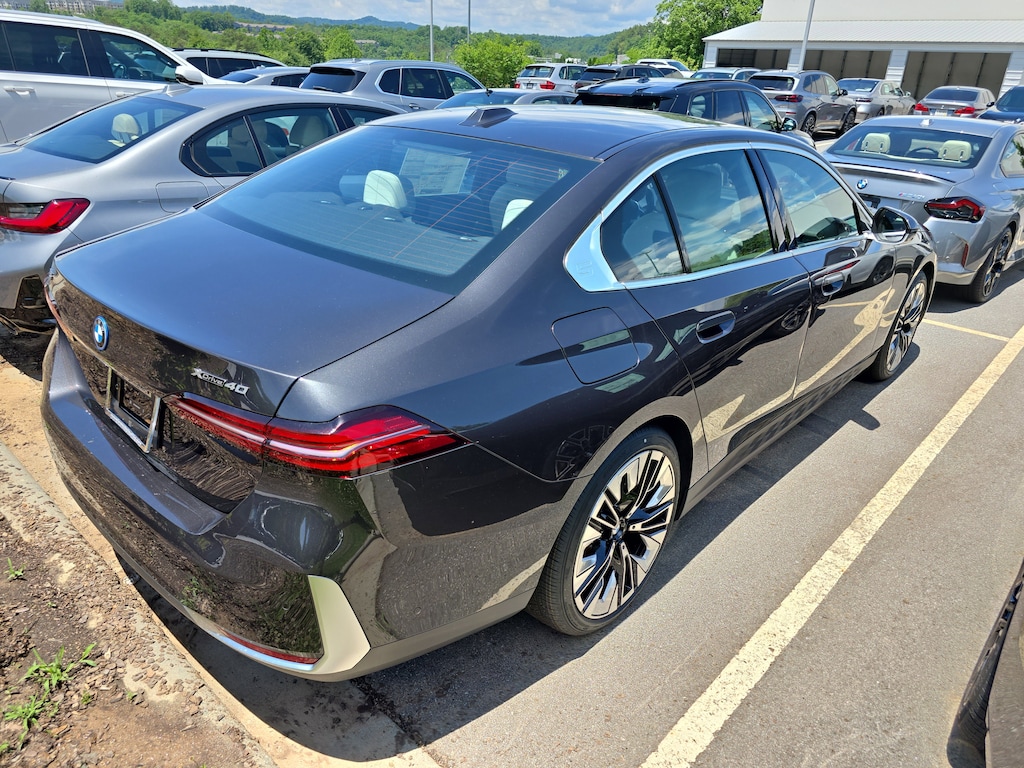 New 2027 BMW i5 Sedan