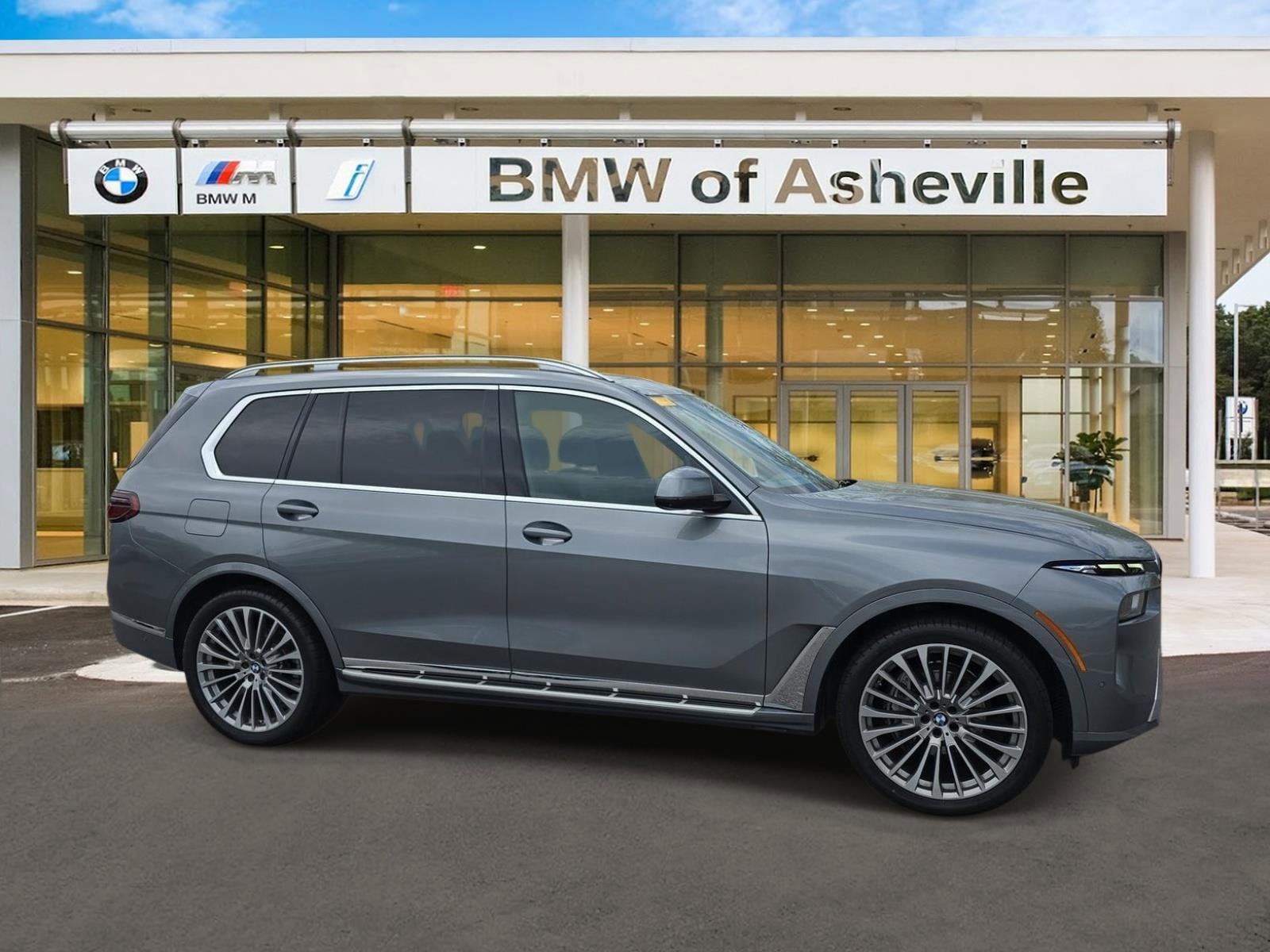2023 BMW X7 xDrive40i's photo