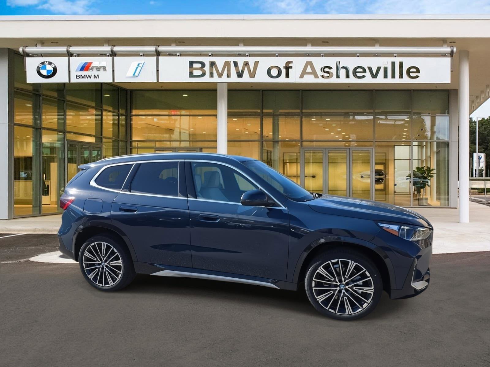 2026 BMW X1 xDrive28i's photo