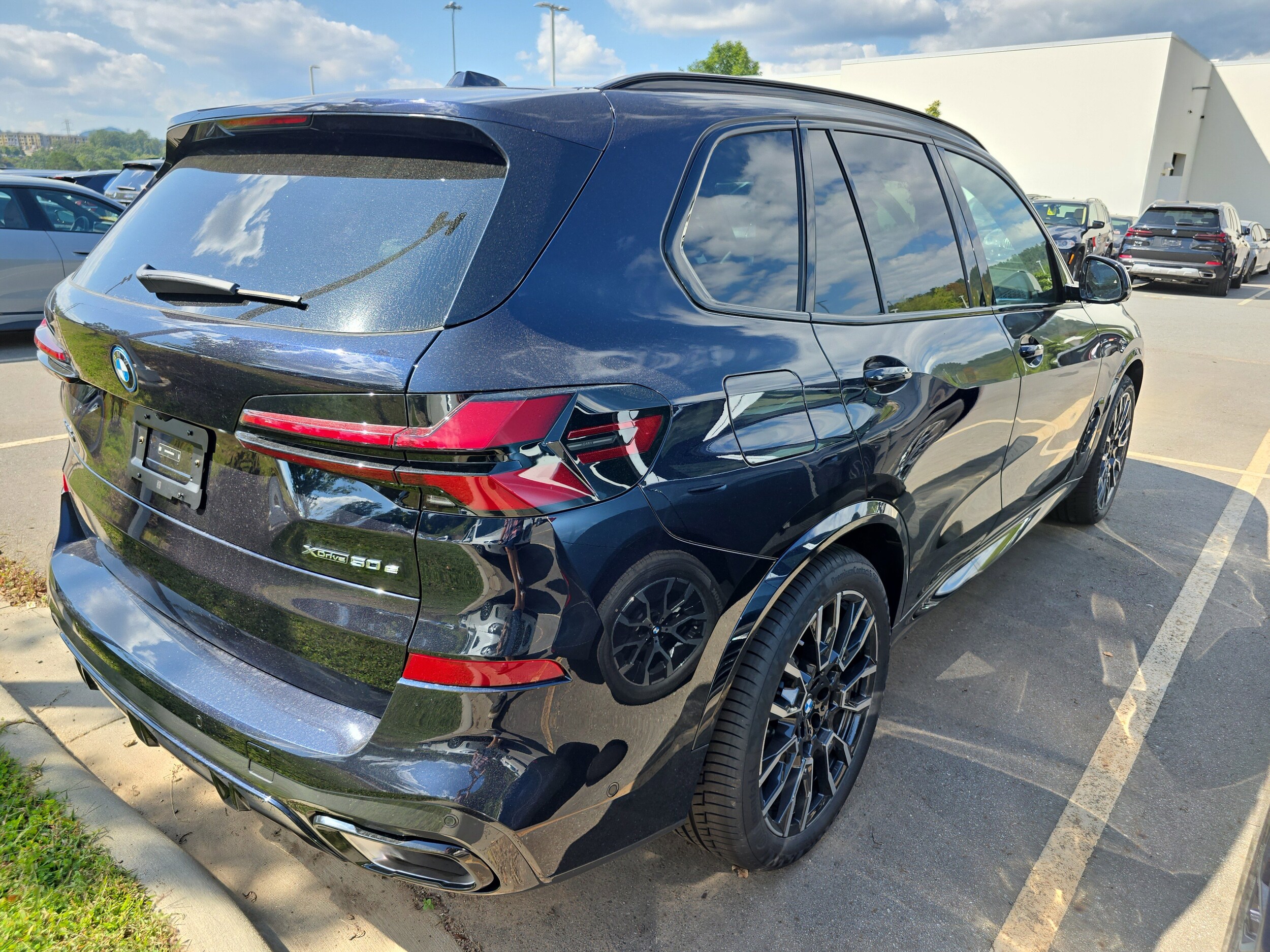 2026 Bmw X5 xDrive50e photo 2