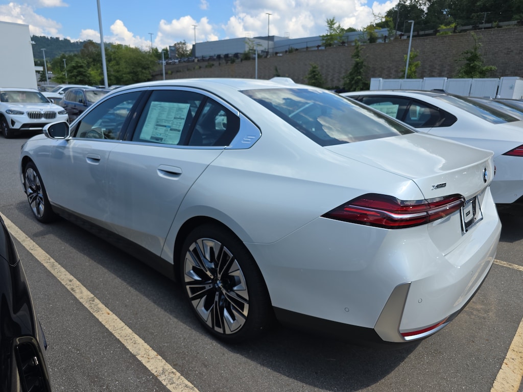 New 2027 BMW 530i Sedan