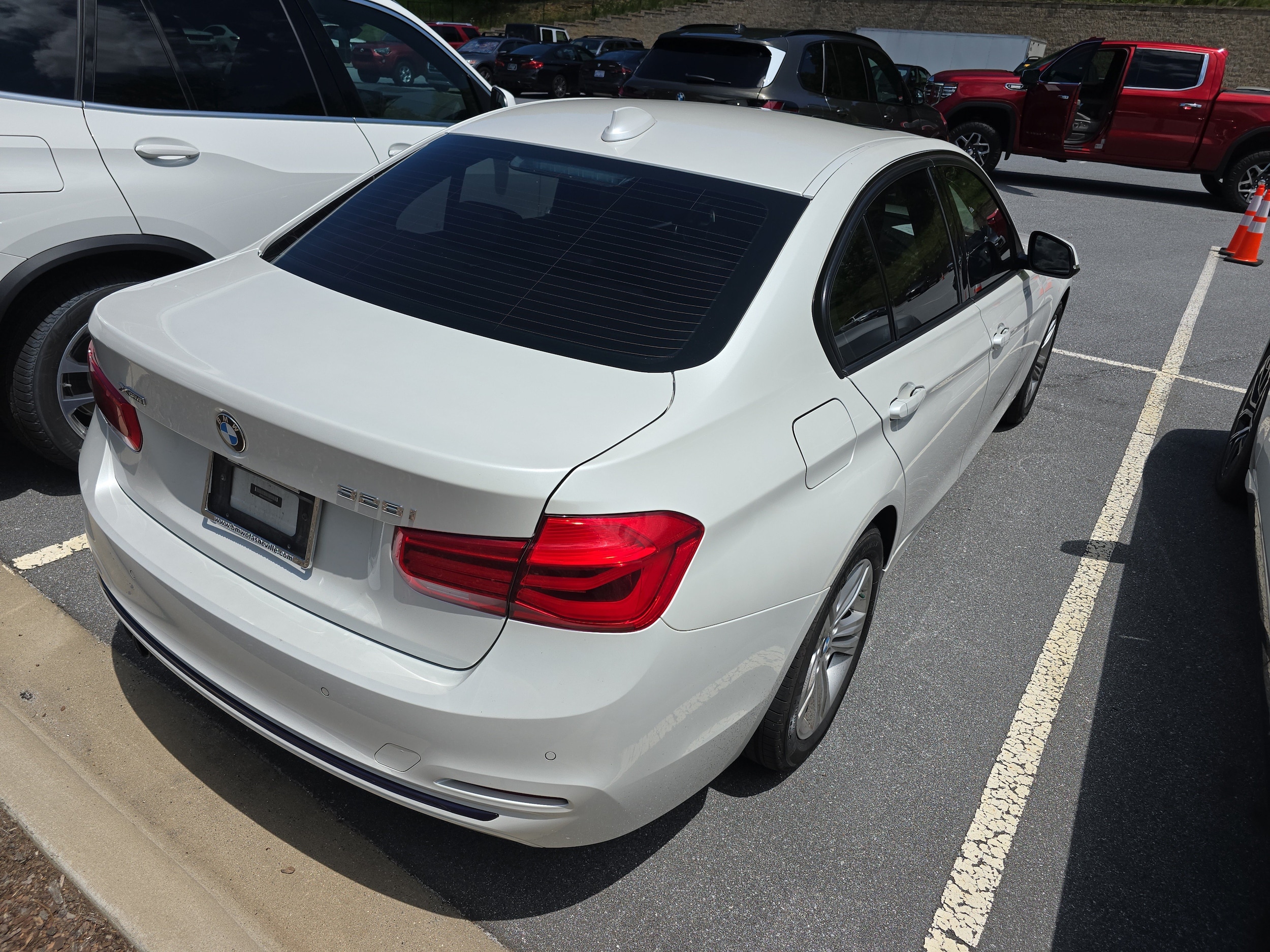 Used 2016 BMW 3 Series 328i with VIN WBA8E3C52GK502971 for sale in Arden, NC