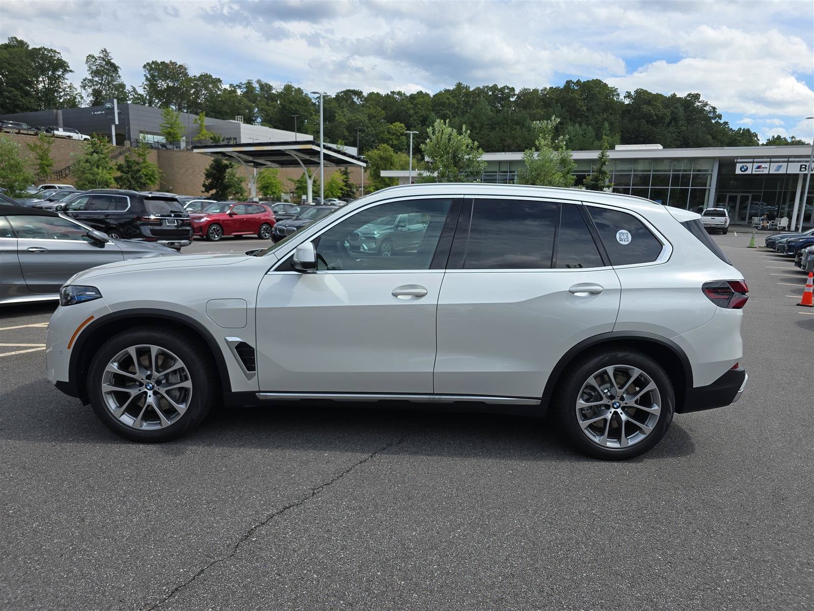 2026 BMW X5 50e - Photo 7