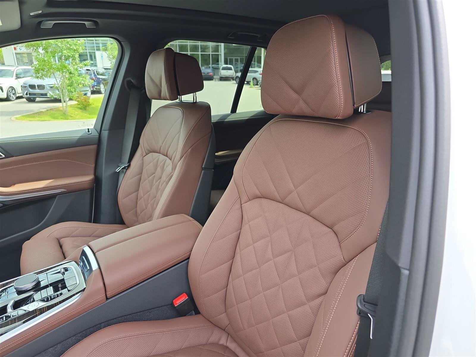 2026 BMW X5 50e - Photo 23