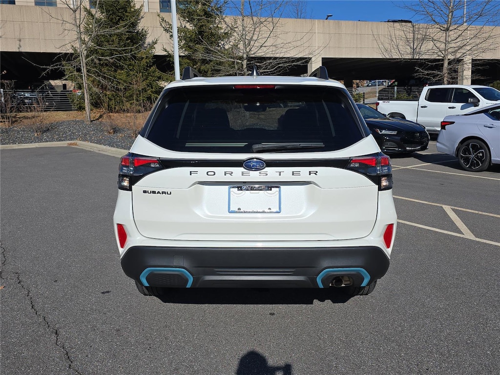 Used 2025 Subaru Forester Premium SUV