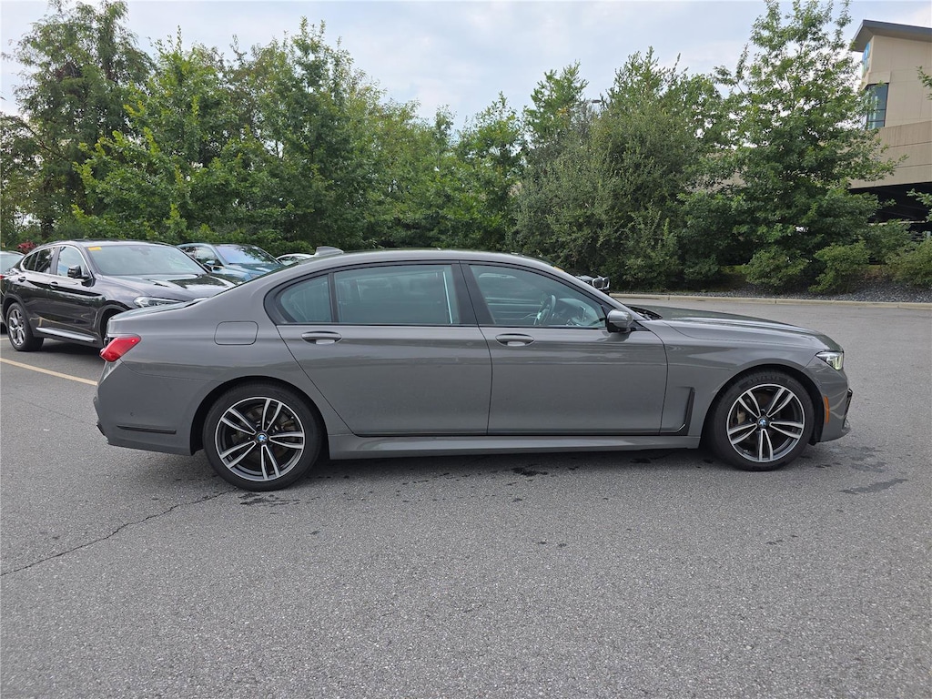 Used 2022 BMW 7 Series 740i xDrive Sedan
