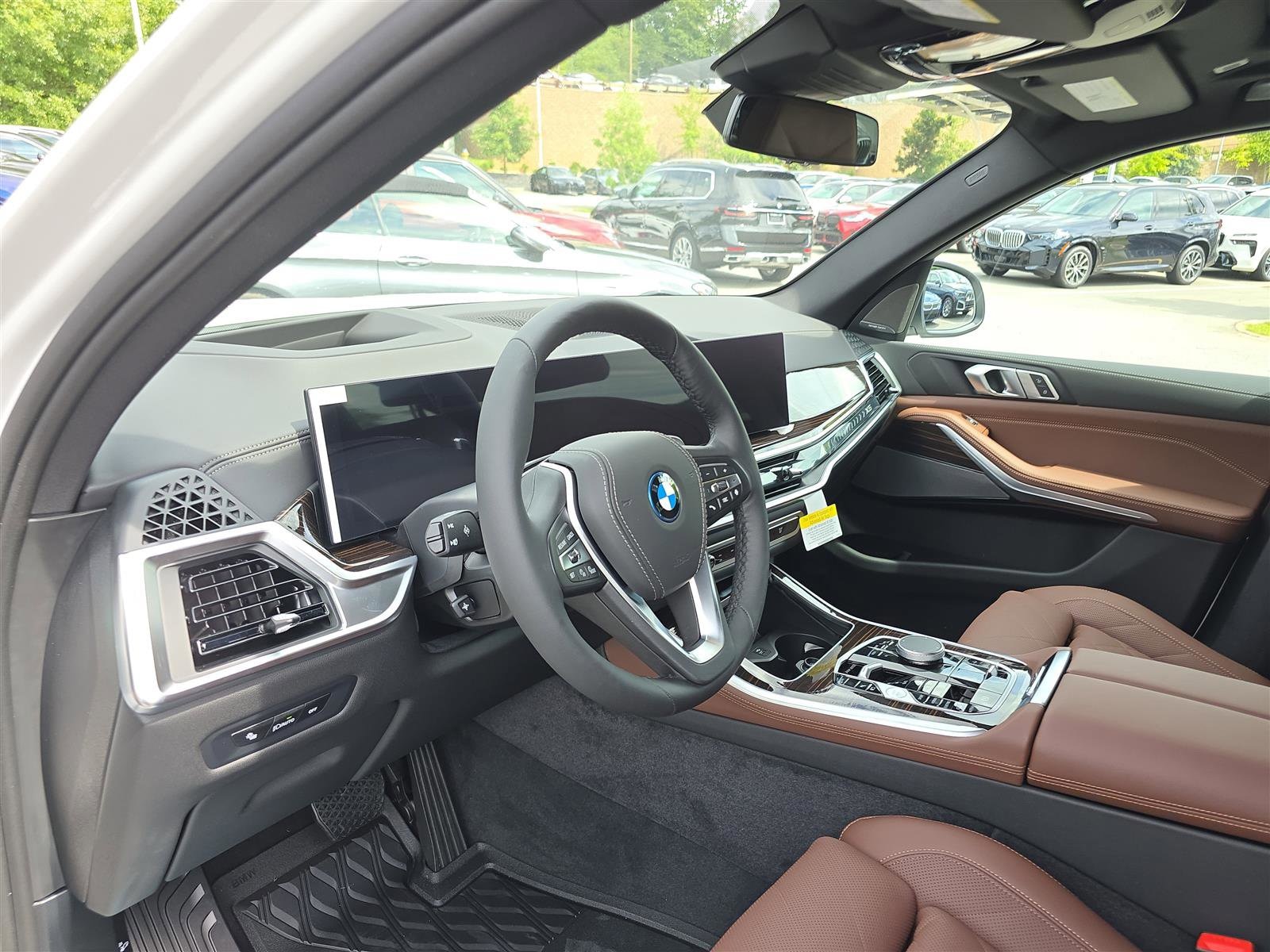 2026 BMW X5 50e - Photo 25